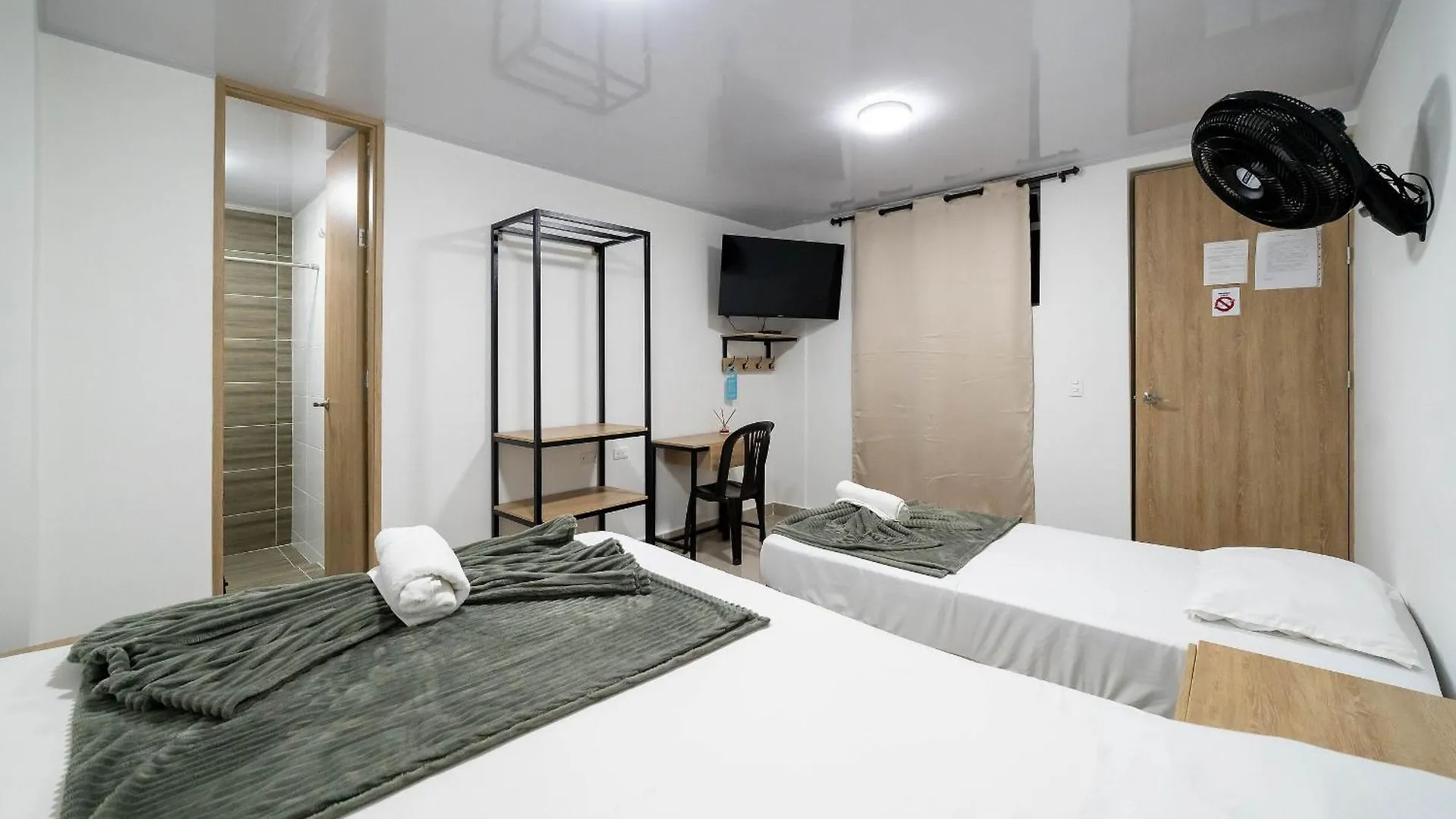 מדיין Hotel Doxa 3*,  קולומביה